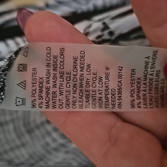 Woman's Cardigan Petite M - Picture 4 of 4